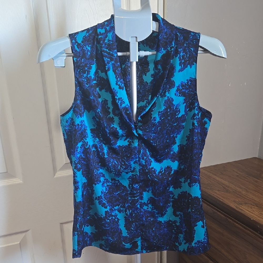 Ann Taylor Blue and Black Women's Top Silky Office Professional Vibrant
